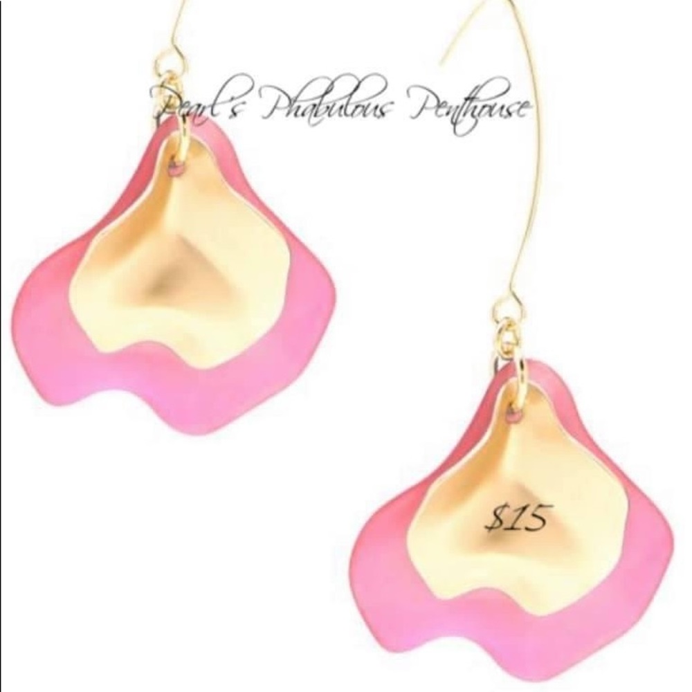 Pink earrings by Zenzii